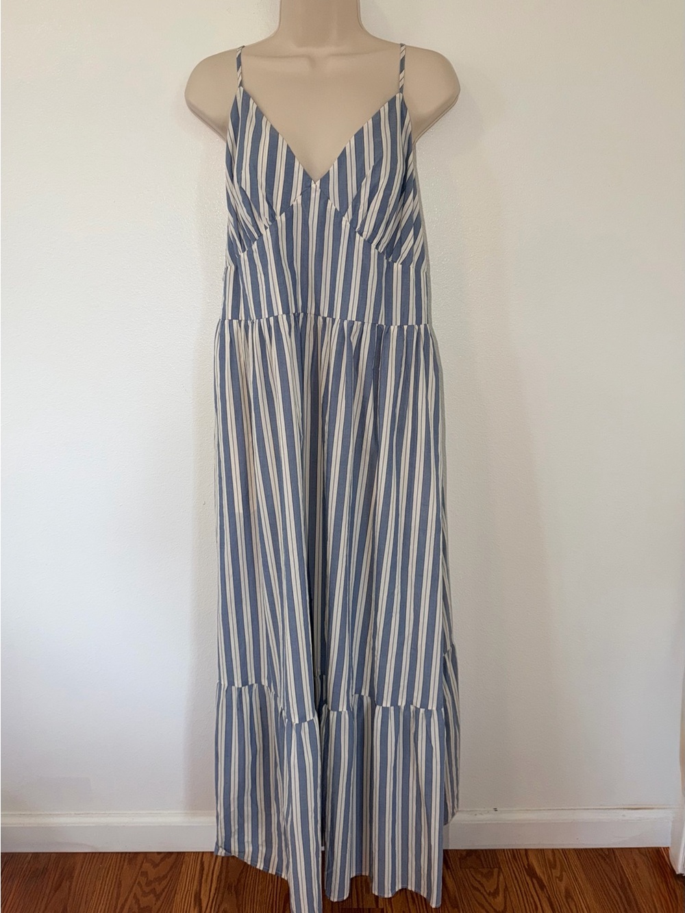 Universal Thread Blue & White Vertical-Stripe Spaghetti Strap Maxi Dress